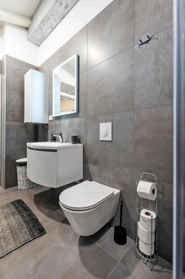 Deluxe Apartments A&A - 2 Ρόβινι Εξωτερικό φωτογραφία
