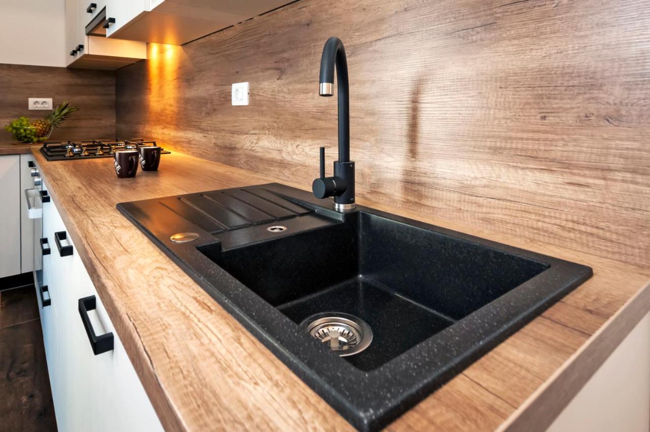 Deluxe Apartments A&A - 2 Ρόβινι Εξωτερικό φωτογραφία