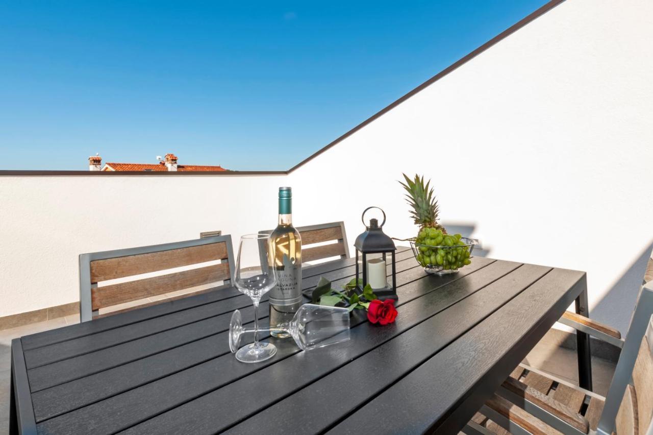 Deluxe Apartments A&A - 2 Ρόβινι Εξωτερικό φωτογραφία