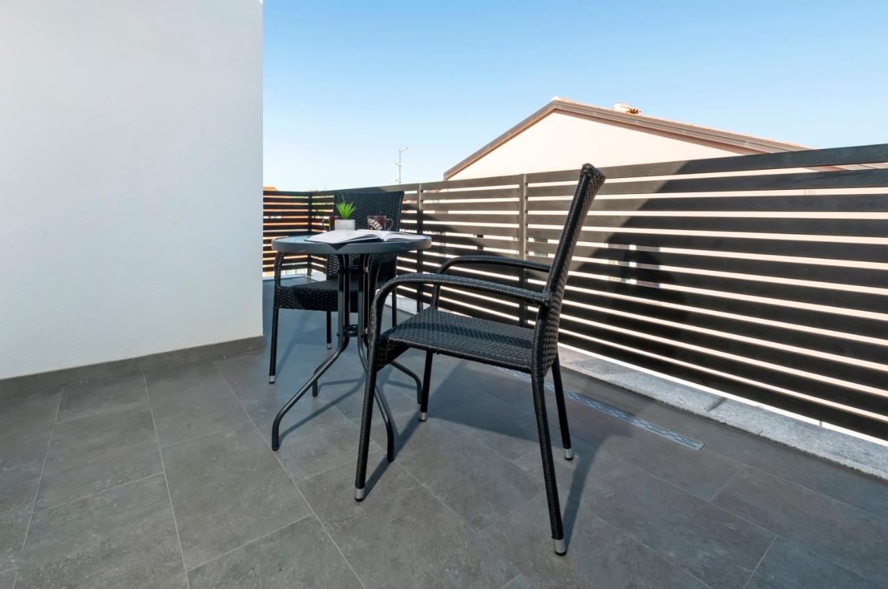 Deluxe Apartments A&A - 2 Ρόβινι Εξωτερικό φωτογραφία